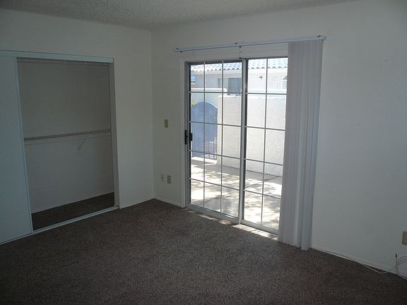 3rd image of 2136 Willowbury Dr