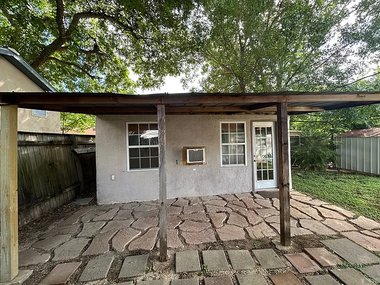 1030 Cole Ave — Photo 24