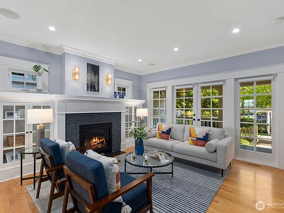 5th image of 426 Smith Street