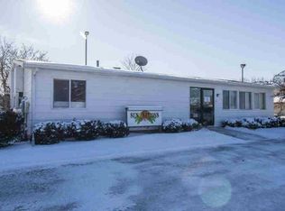 122 Baugniet St, Mishicot, WI 54228