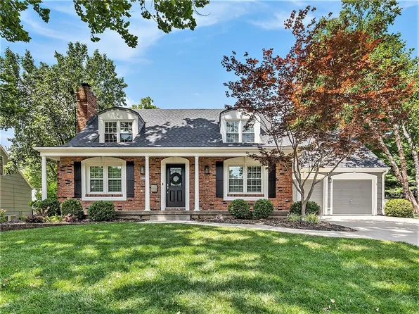 4909 W 81st St, Prairie Village, KS 66208