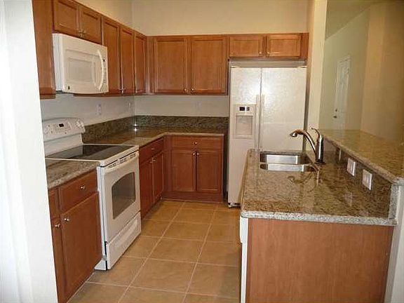 3rd image of 4221 SW 164th Ct #4221