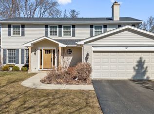70 Marion Ave, Lake Forest, IL