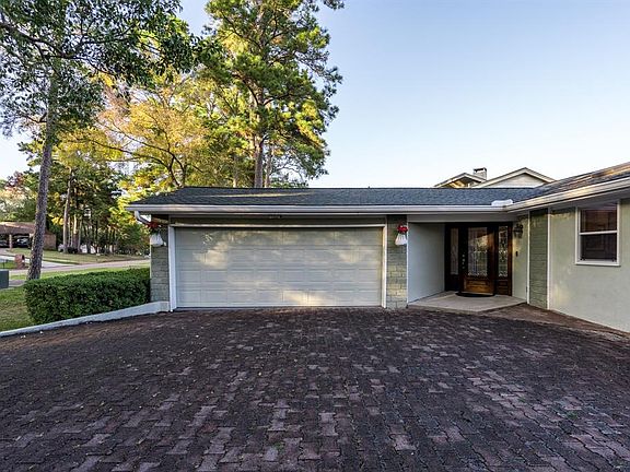 4th image of 3130 Canterbury Ln