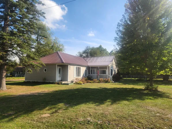 605 W Tyler Rd, Twin Lake, MI 49445