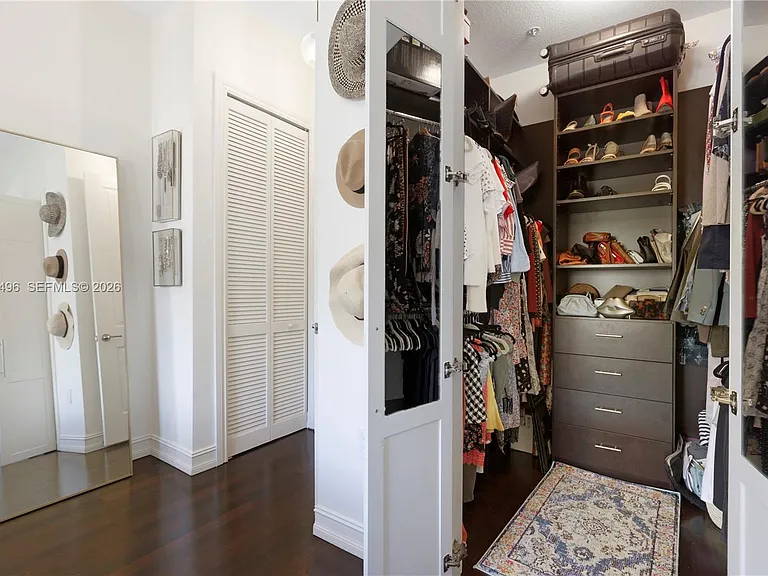 1805 Ponce De Leon Blvd #818 — Photo 6