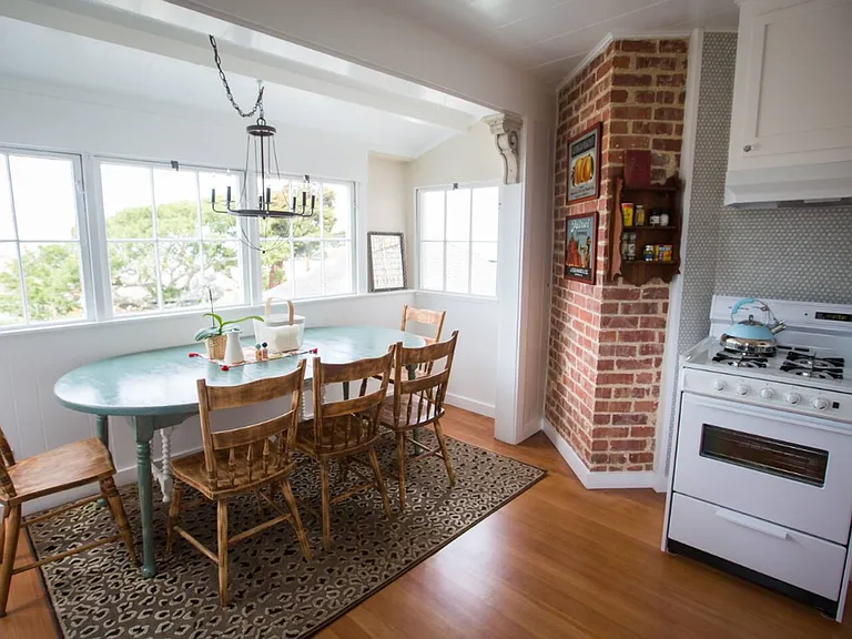 322 Lighthouse Ave #A — Photo 3