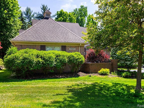 3rd image of 29401 Windmill Ct