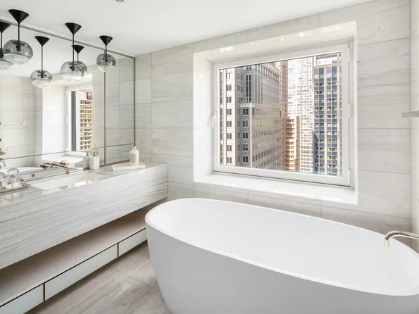 135 West 52nd Street image 12 of 21