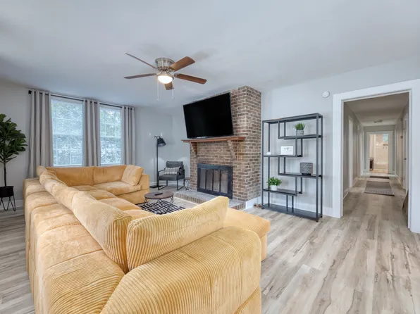 (undisclosed Address), Columbus, GA 31904