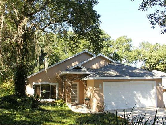 3rd image of 36 Townhill Dr