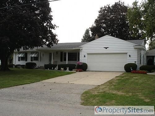 1st image of 7025 Southwood Dr