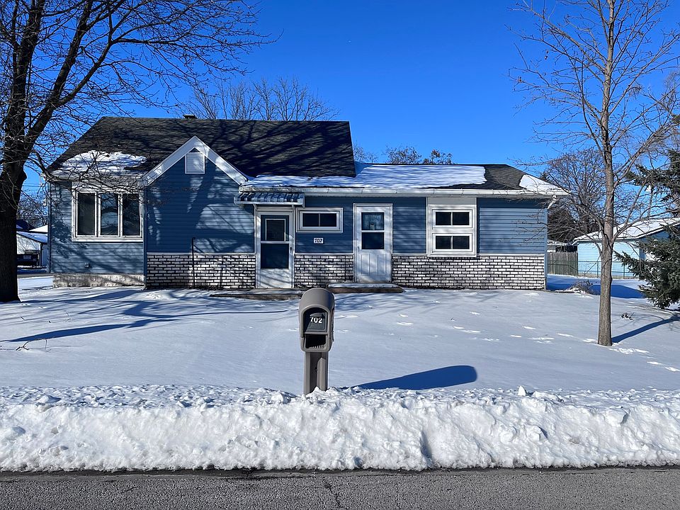 1st image of 702 Marie Ave