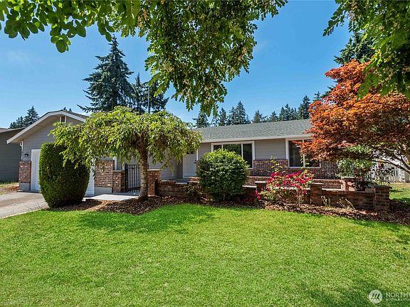 2nd image of 10218 63rd Avenue Ct E