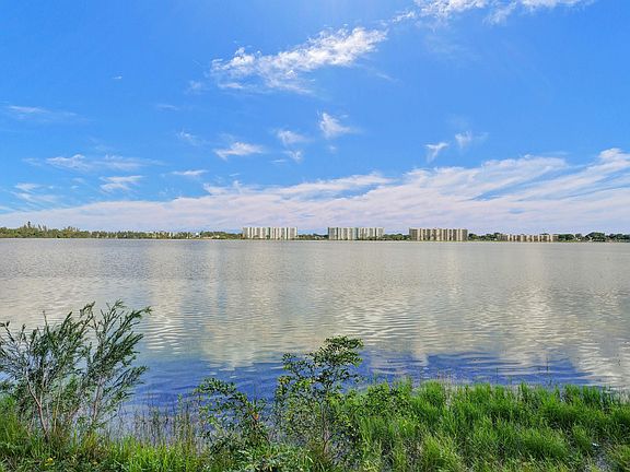 2nd image of 116 Lake Emerald Drive #107