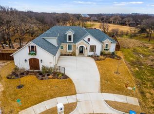 13964 E Riviera Dr, Burleson, TX 76028