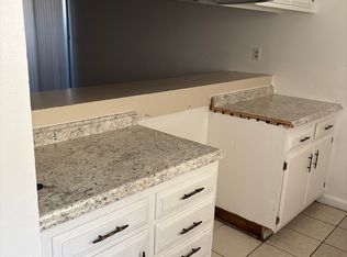 4317 Isla Verde St APT B, Bakersfield, CA 93301