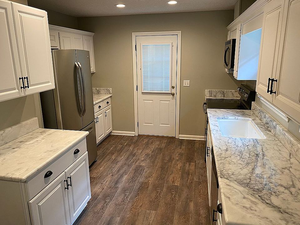 2nd image of 801 Lemaka Dr