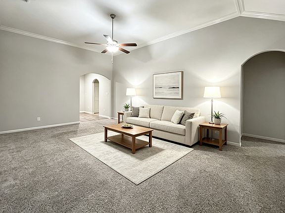 5th image of 3021 Villegas Way