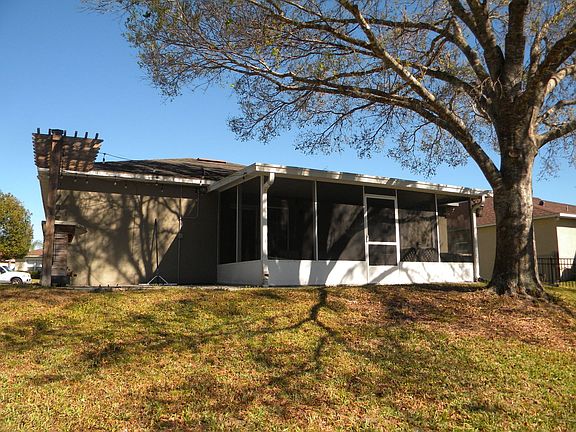 5th image of 1821 Corner Meadow Cir