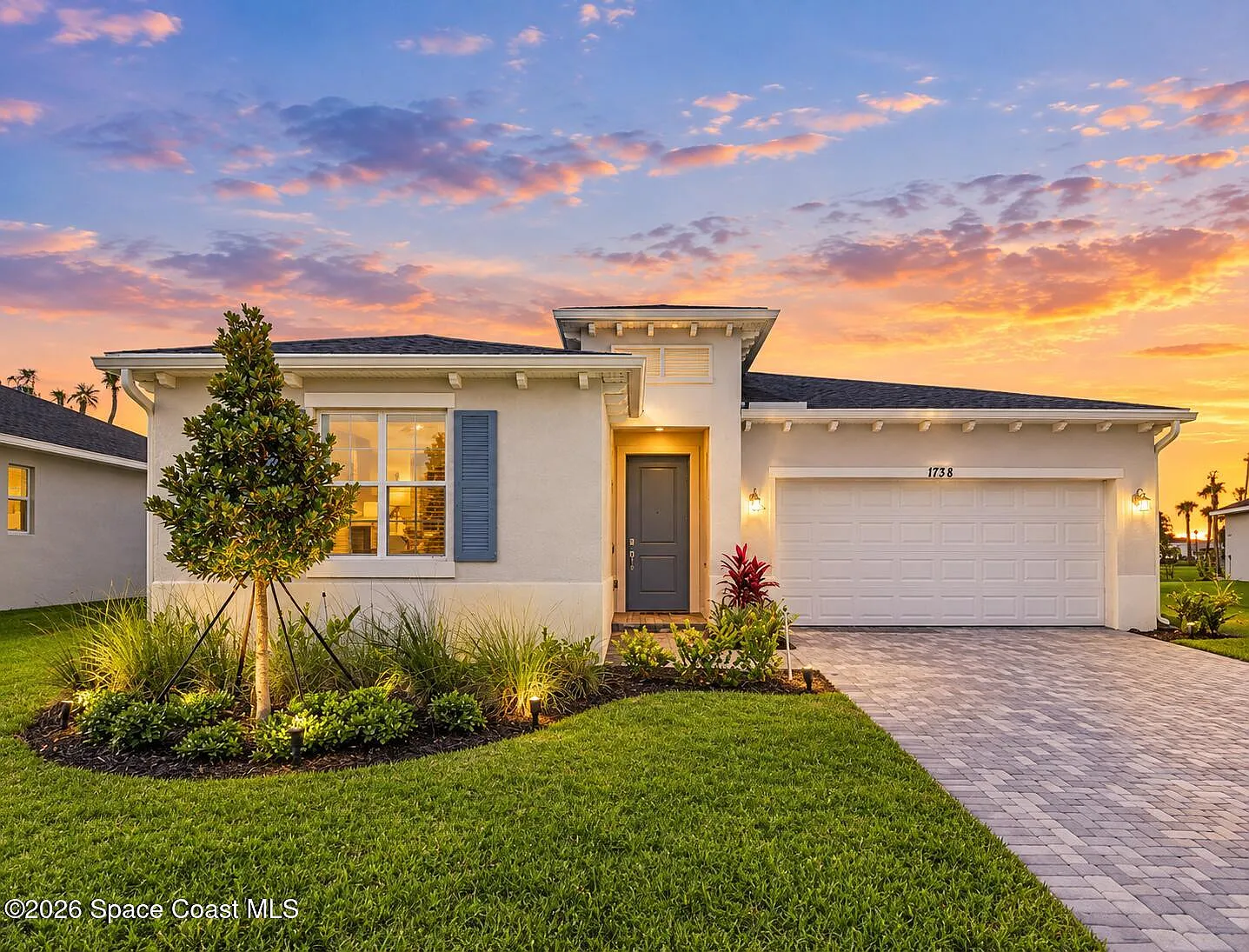 4 bed, 2.0 bath, 1937 sqft, $2,600 — Photo 2