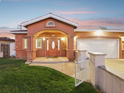 6176 Thomas Ave, Newark, CA, 94560