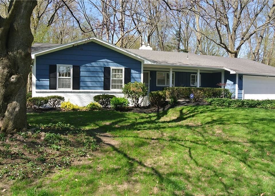 1st image of 60 Shire Oaks Dr