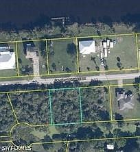 1st image of 8205 Caloosahatchee Dr