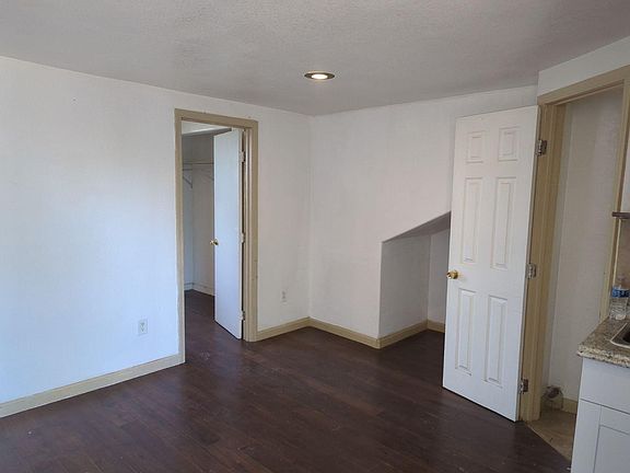 5th image of 385 E 3rd St #A