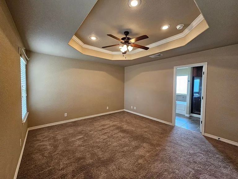 6211 Newcastle Dr — Photo 18