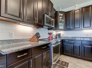 19784R Long Lake Ranch Blvd, Lutz, FL 33558