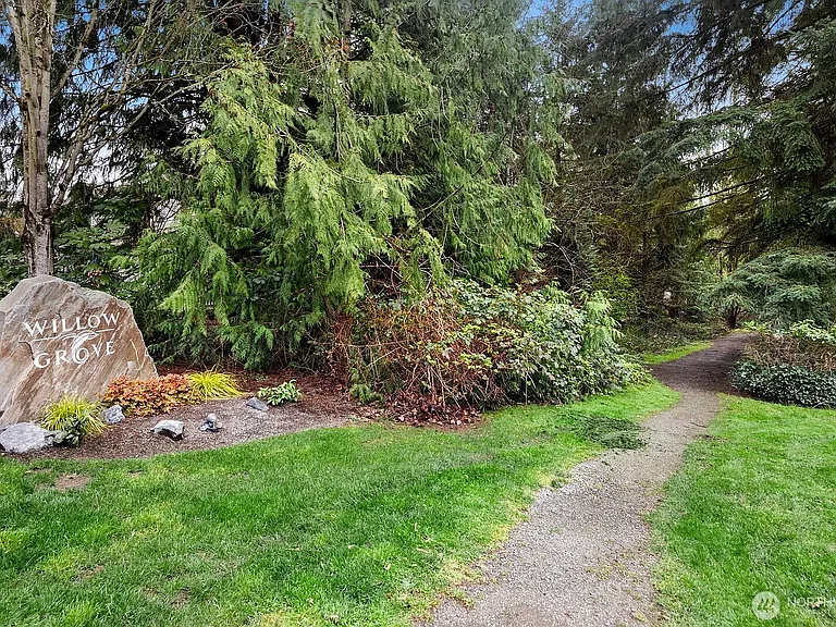 9610 179th Pl NE #4 — Photo 14