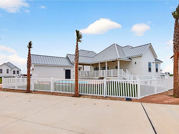 3rd image of 101 Bimini Dr