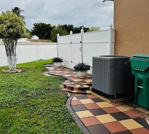 2nd image of 8257 NW 191st Ln