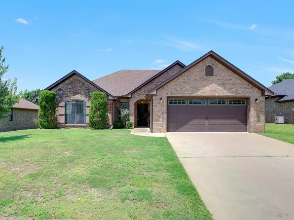 11218 Water Oak Dr, Flint, TX 75762