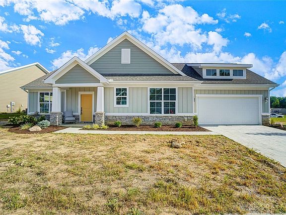 3rd image of 2773 Greenridge Cir