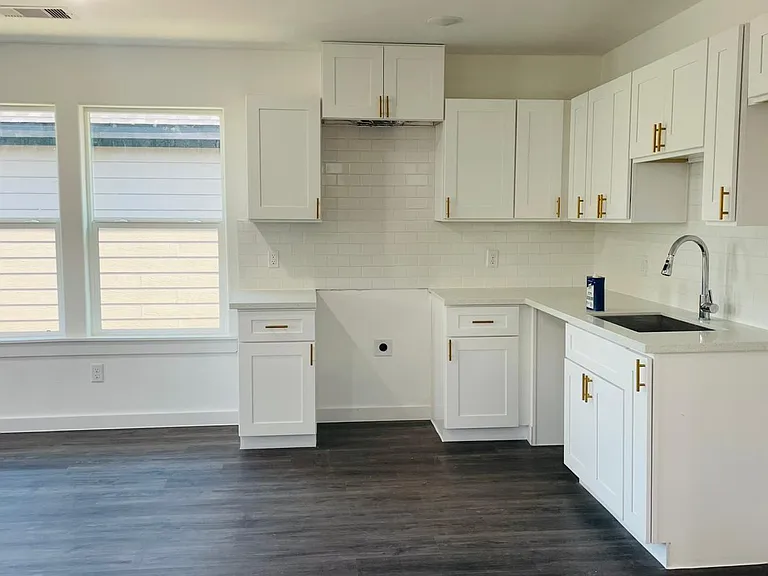 8414 Sandra St #A — Photo 4