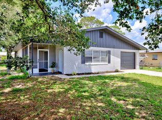 1221 Melody Ln, Sebring, FL 33872