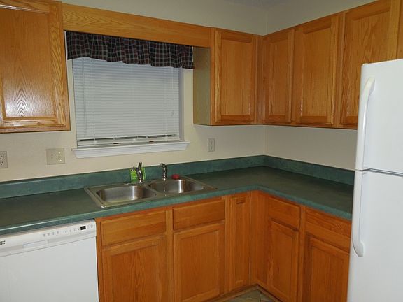 4th image of 4019 Glenway Dr
