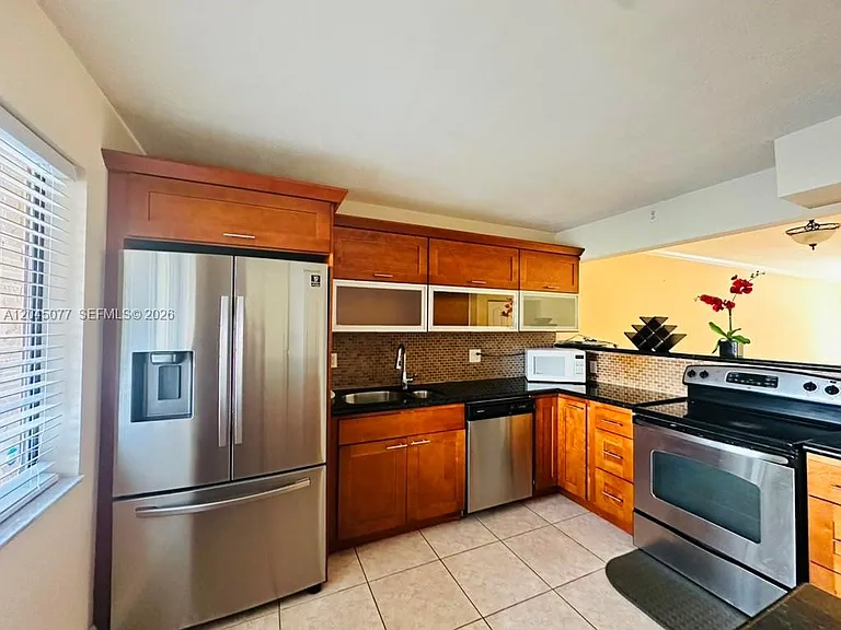 197 Lakeview Dr #105 — Photo 4