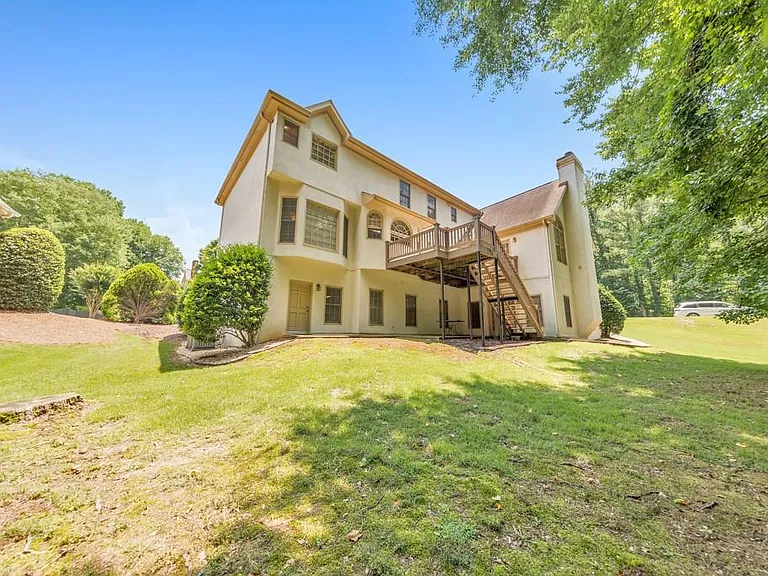 5321 Edgerton Dr — Photo 56