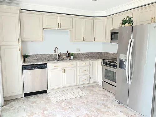 10619 Escobar Dr Photo 1