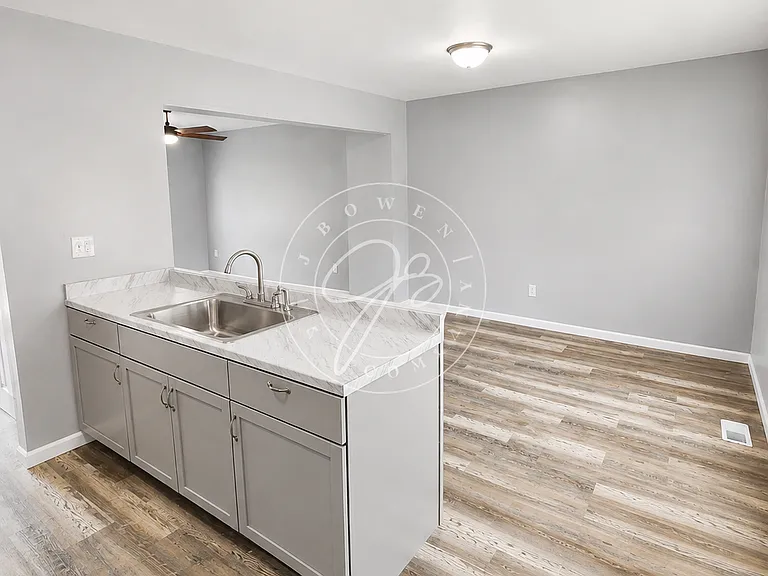 1144 Fernwood Ave — Photo 8