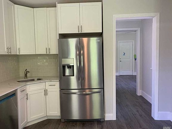 2nd image of 3117 43rd St APT 2