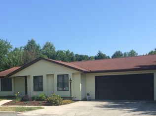 120 Lansing Ln, Lima, OH 45805