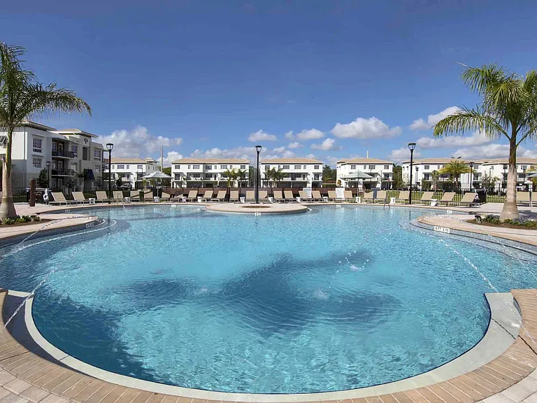 Midtown Aventura — Photo 16