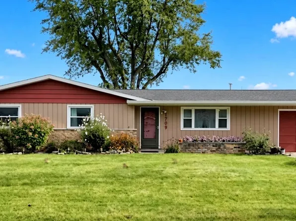1709 W Woodmont Dr, Muncie, IN 47304
