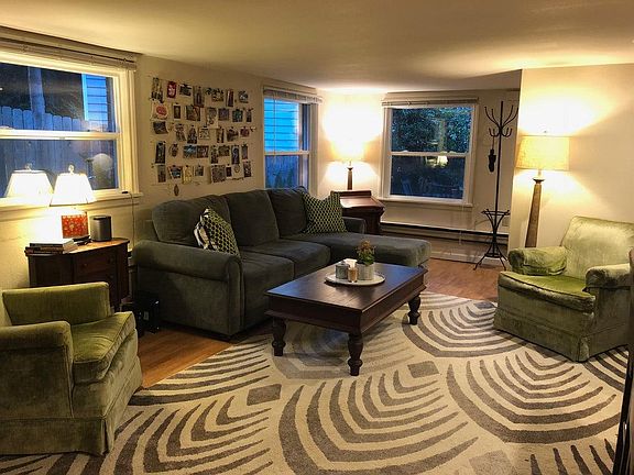 5th image of 19614 15th Ave NE APT C