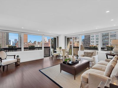300 E 59th St APT 1501, Manhattan, NY, 10022