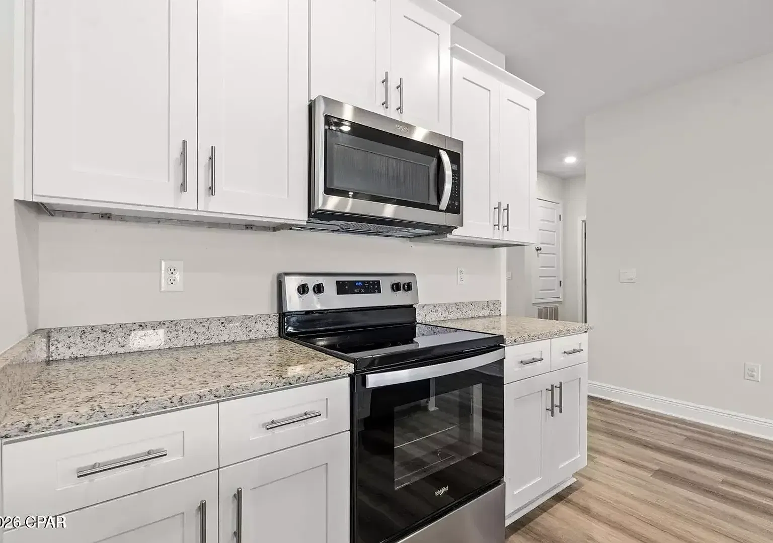 Beautifully Maintained 4-Bedroom Brick Home in Andrews Plantation! — Photo 4